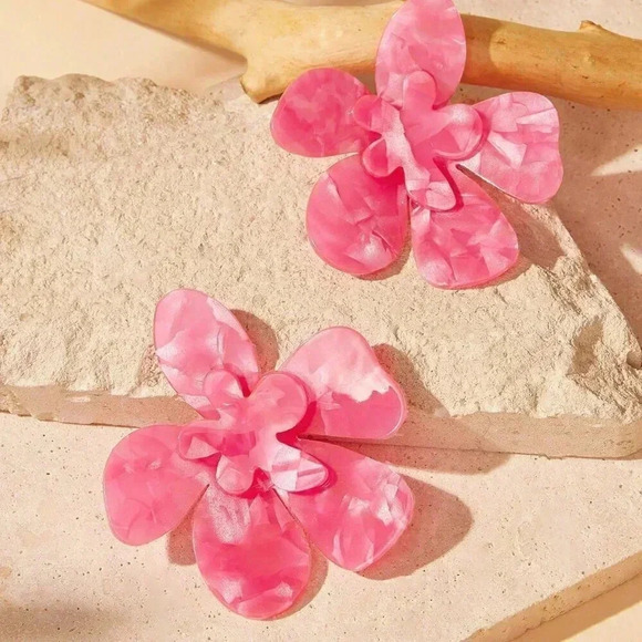 Hot Pink Women's Acetic Acid Floral Design Personality Earrings - Picture 4 of 7